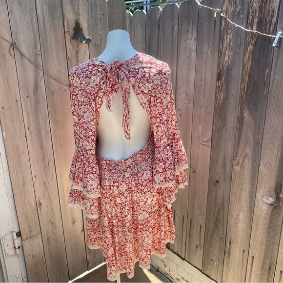 Free People Kristall Berry Red Floral Print Bell Sleeve Mini Dress size large - Picture 8 of 14